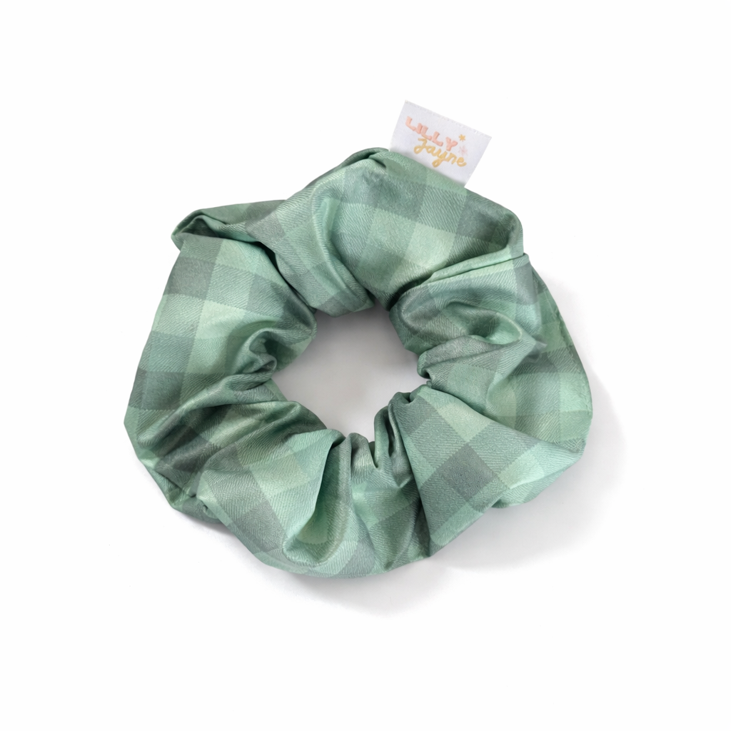 Forest Green Gingham- Scrunchie Lanyard – Stretchy, Safe & Cute (49cm + Stretch)