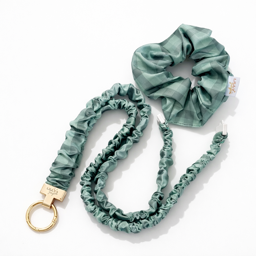 Forest Green Gingham- Scrunchie Lanyard – Stretchy, Safe & Cute (49cm + Stretch)