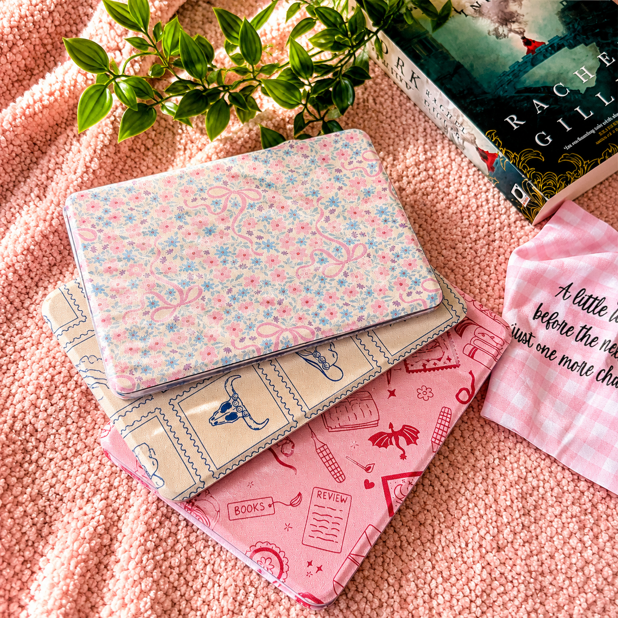 Pink Wednesdays Kindle case | Paperwhite Gen 12