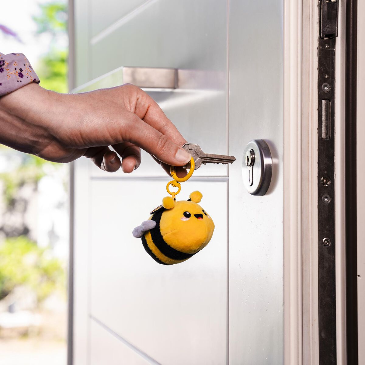 Legami - Super Soft! - Tiny - Bee Keychain