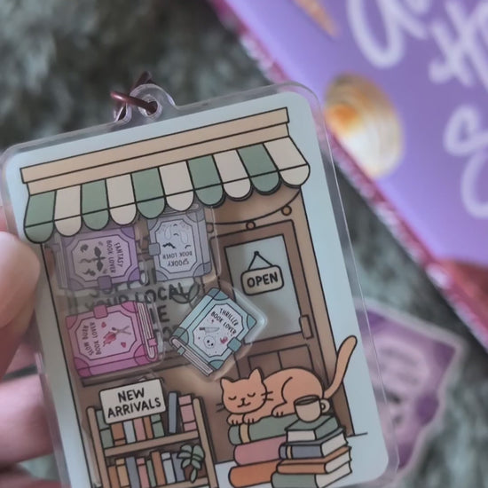video of indie bookstore shaker keyring