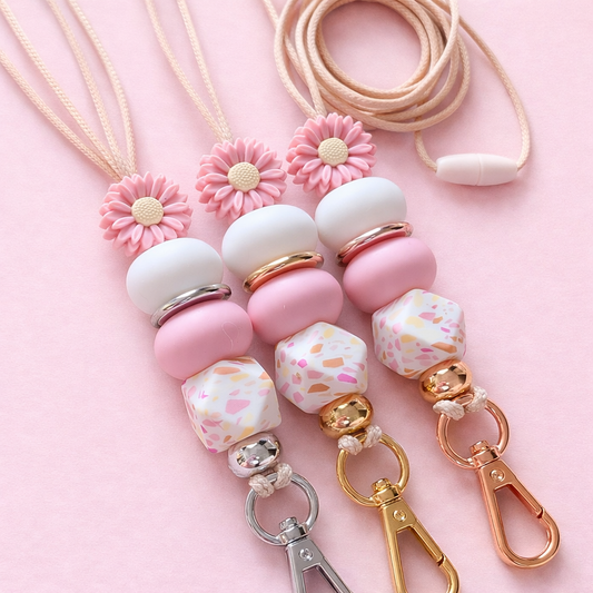 Dusty Pink Daisy Beaded Lanyard