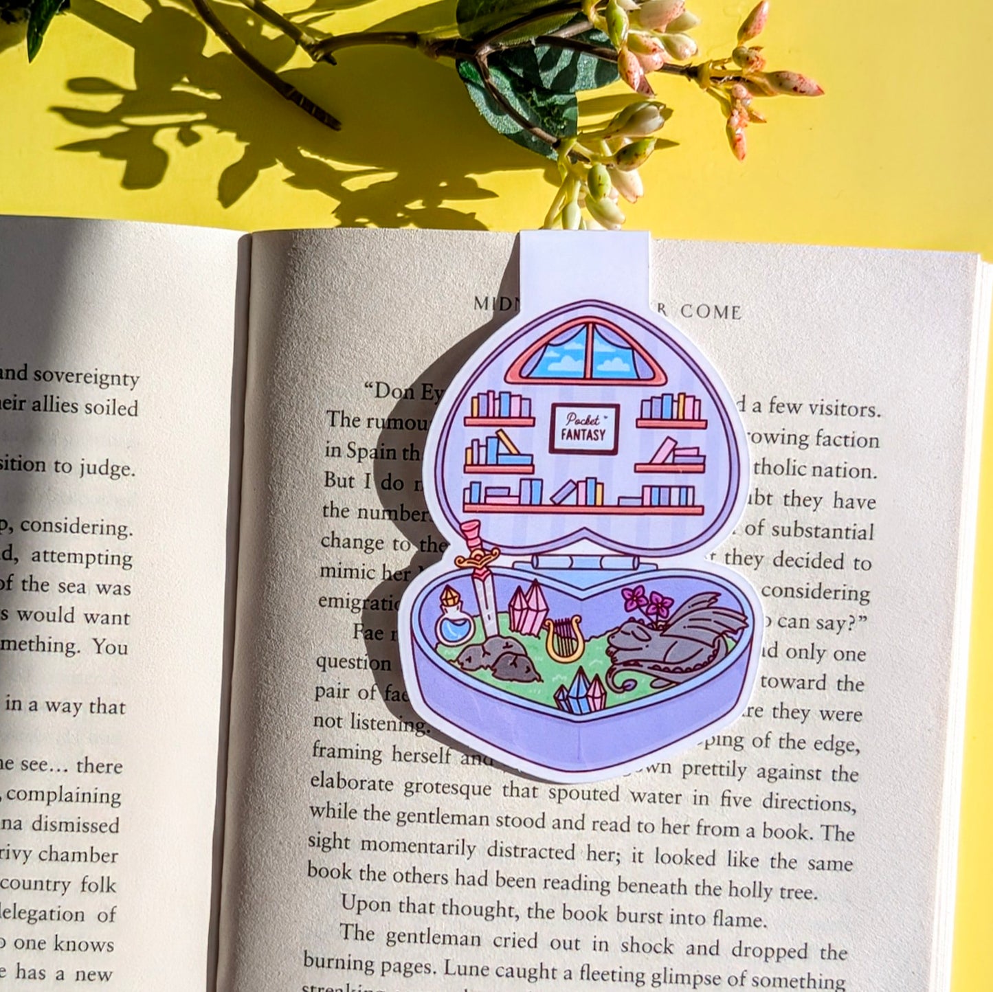 📚✨Fantasy Pocket Magnetic Bookmark – Cute Bookish Page Savers